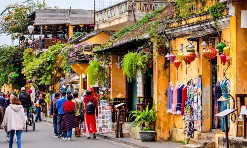 Hoi An Old Town Walking Tour Guide